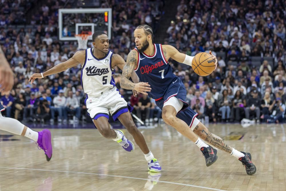 效力的一家 效力的一家