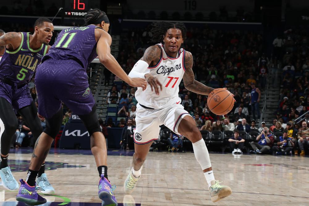 万人观赛的 万人观赛的